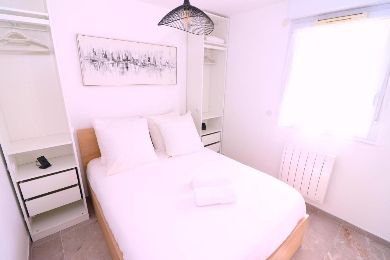 La Cosy House Apartment Courcouronnes Bagian luar foto