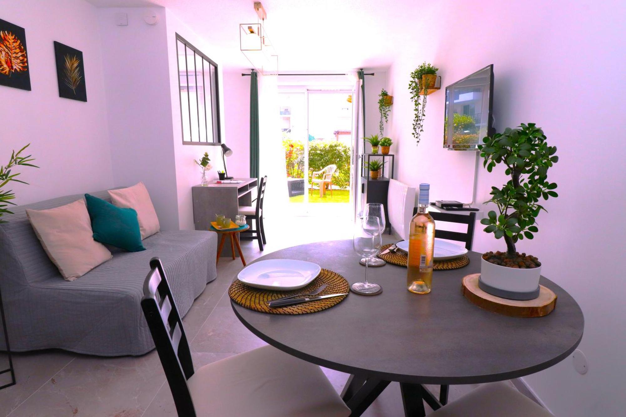 La Cosy House Apartment Courcouronnes Bagian luar foto